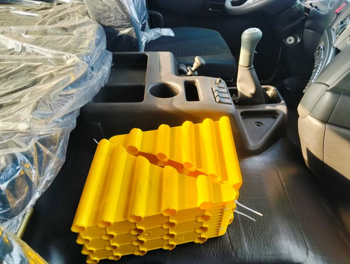 EQ4251W-Grade — Photo 11