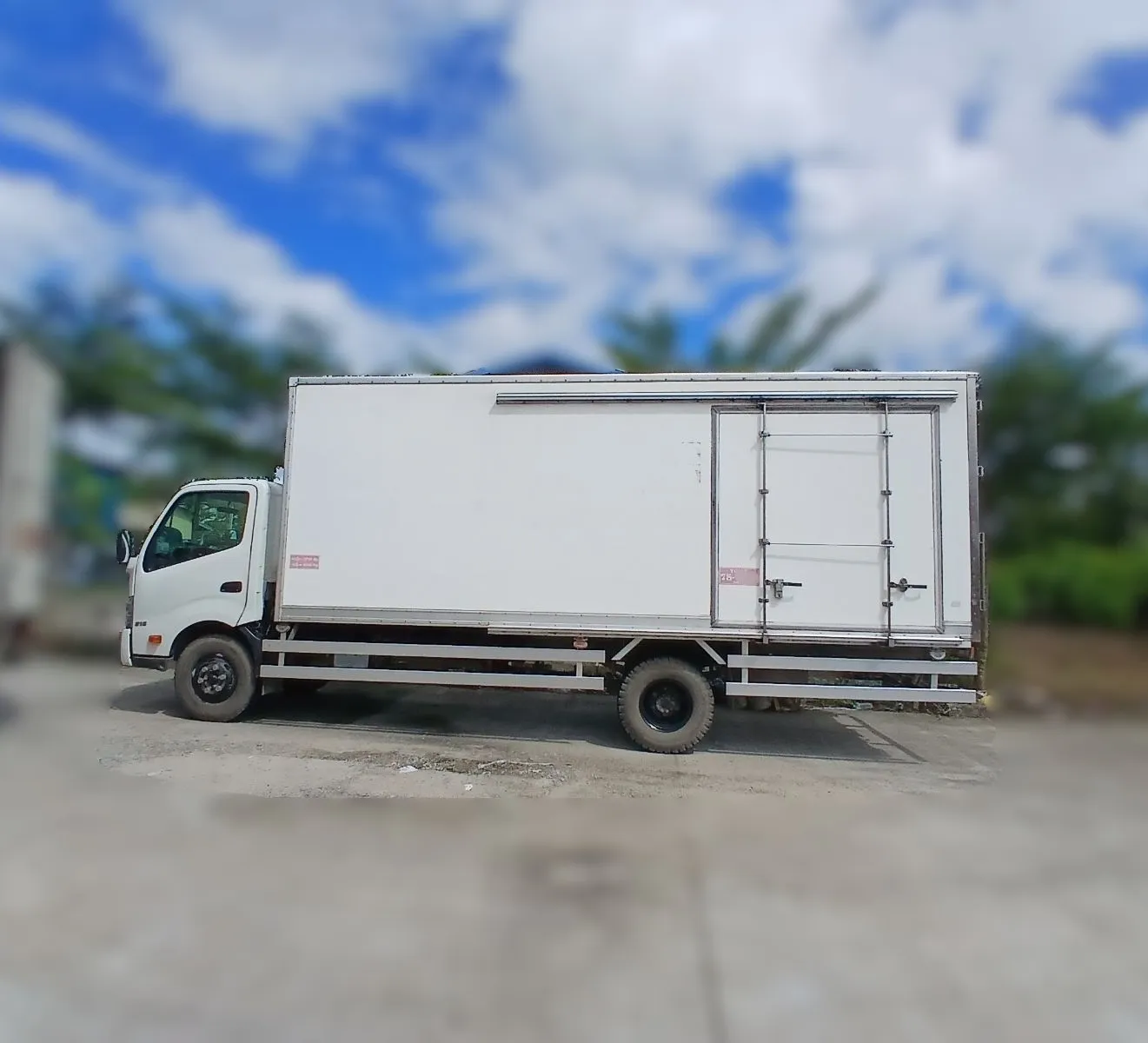 HINO 300XZU73OL — Photo 3