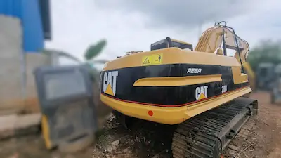 CAT320B — Photo 3