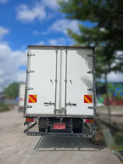 HINO 300XZU73OL — Photo 4