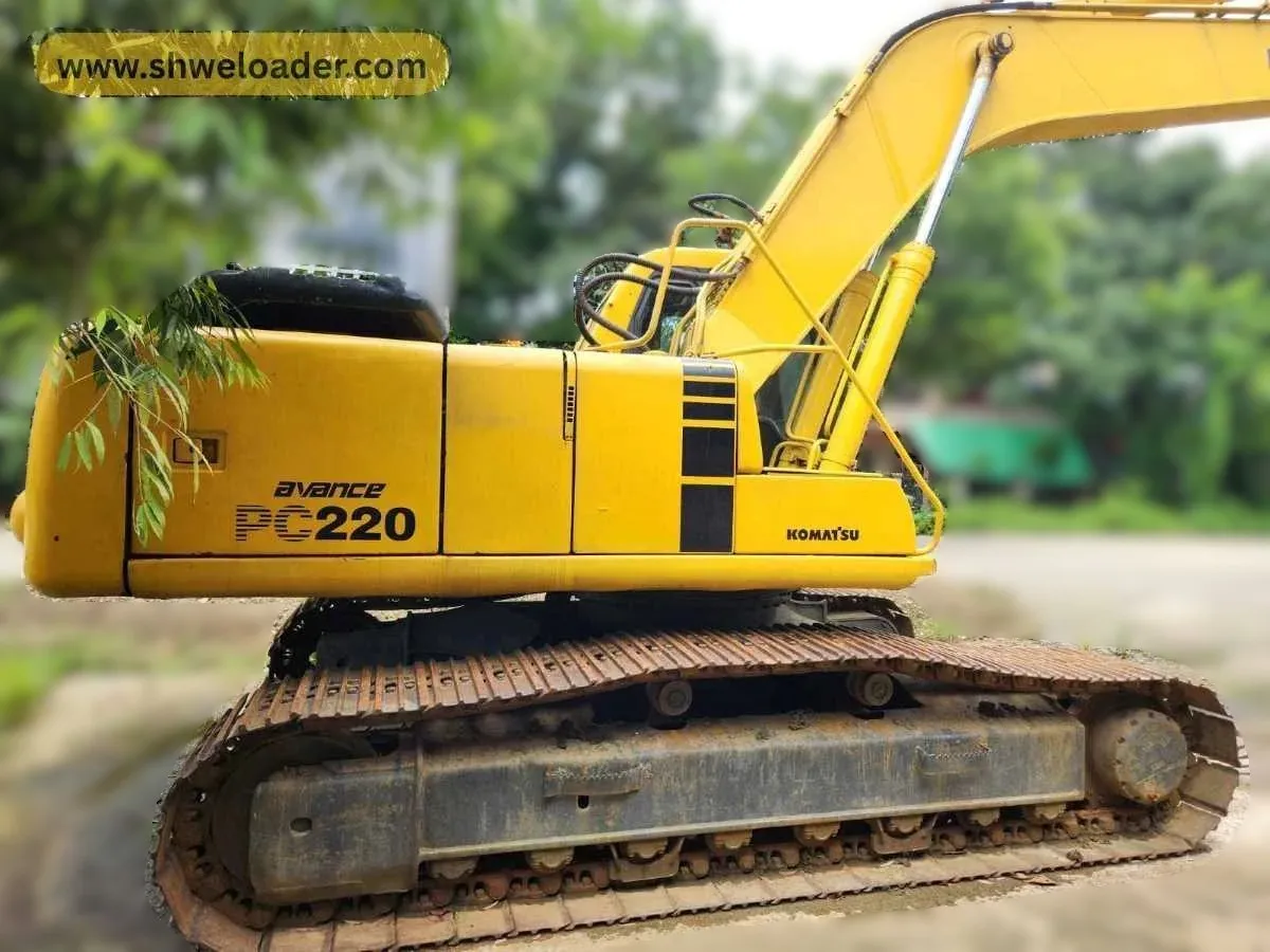 PC220-6 — Photo 5