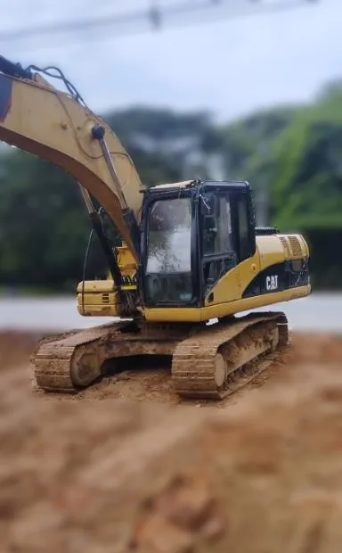 CAT320D — Photo 5