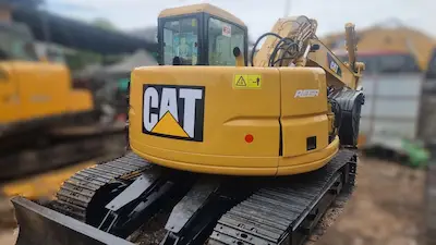 CAT313B — Photo 5