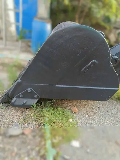 EC210 — Photo 10